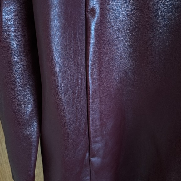 Dark red leather coat-like new - Picture 3 of 6